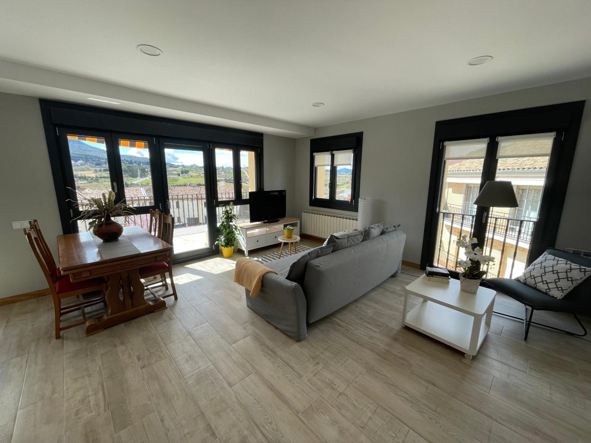 Apartamentos Montejurra Айеги Экстерьер фото