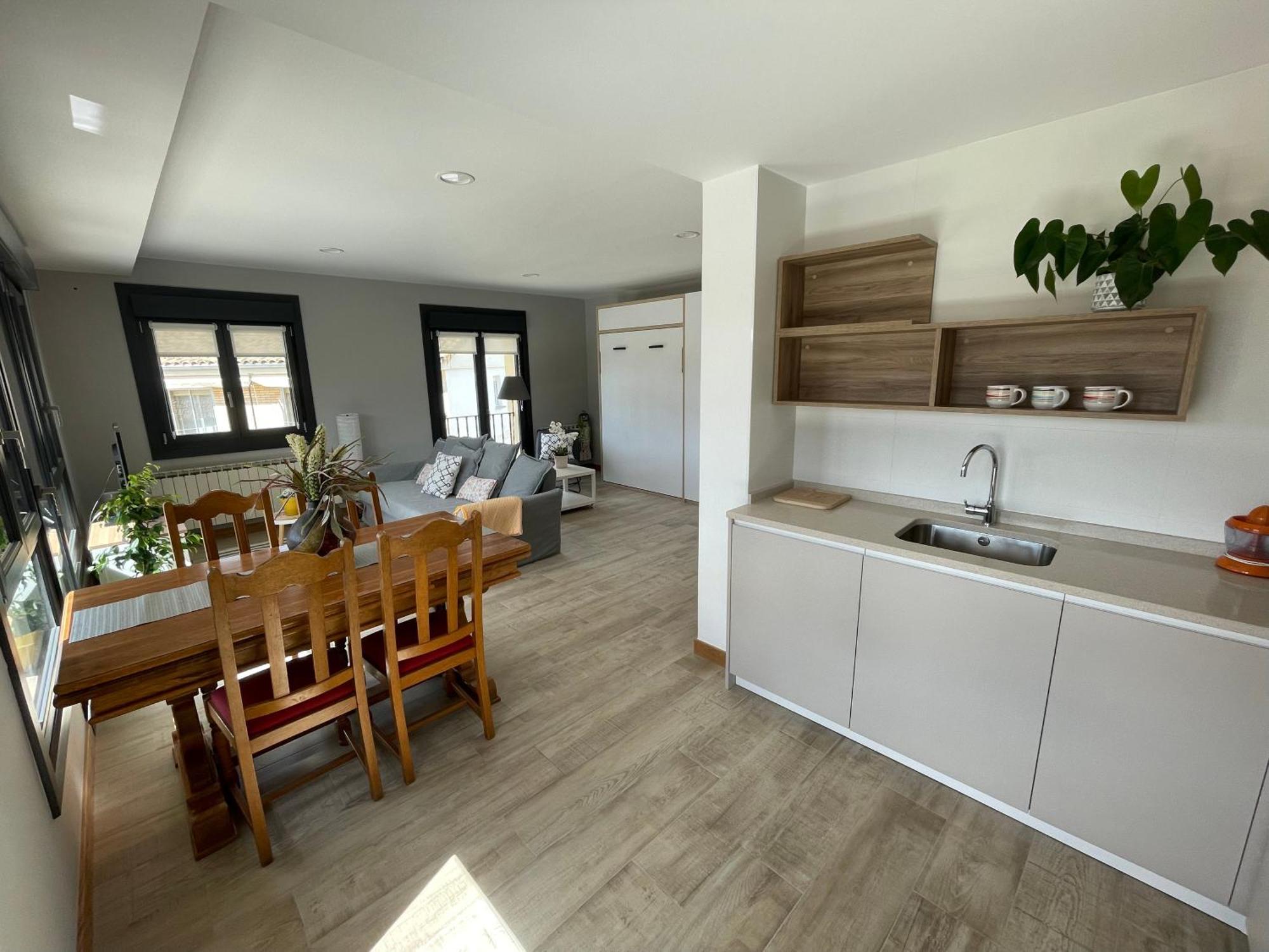 Apartamentos Montejurra Айеги Экстерьер фото