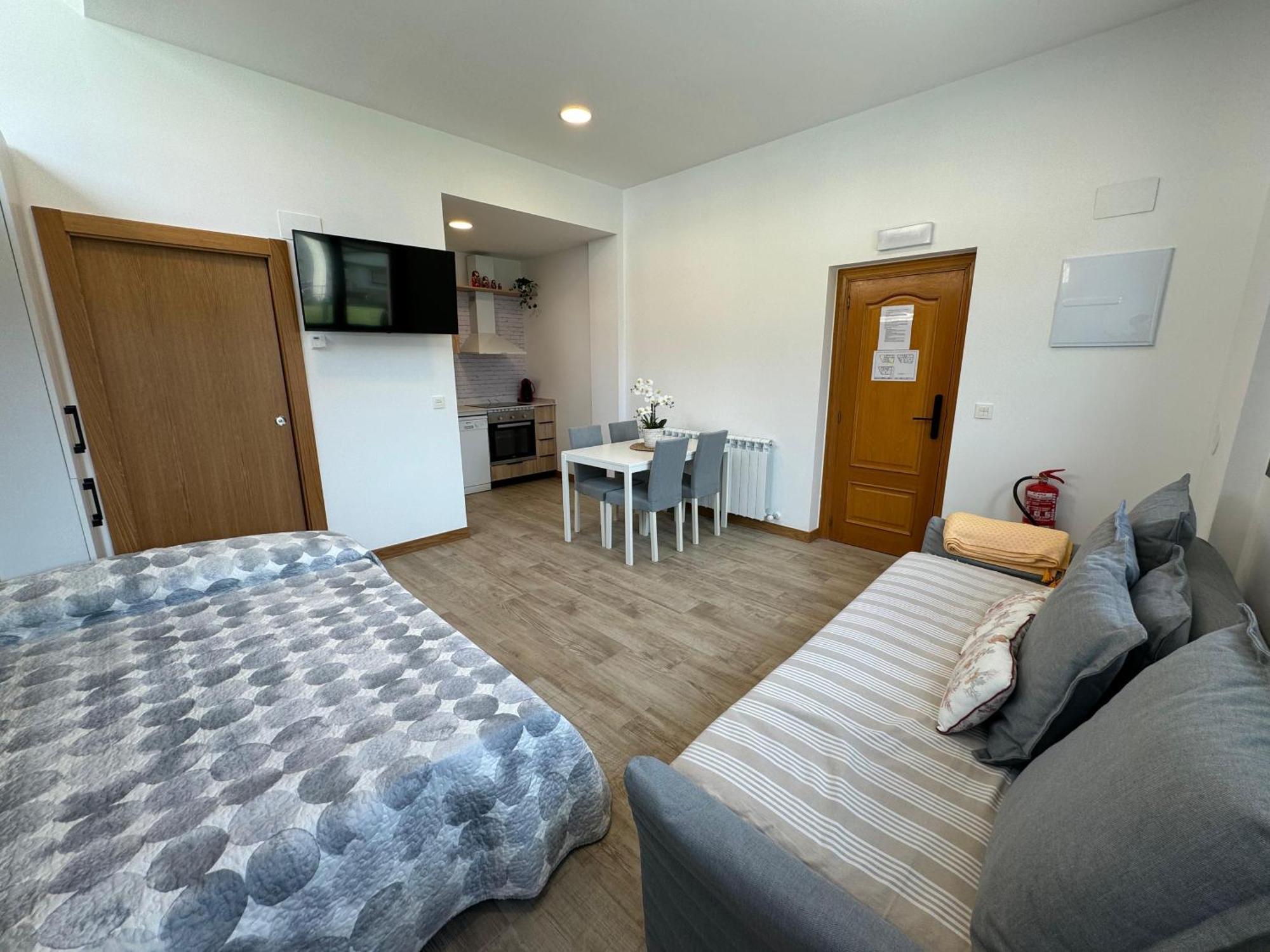 Apartamentos Montejurra Айеги Экстерьер фото